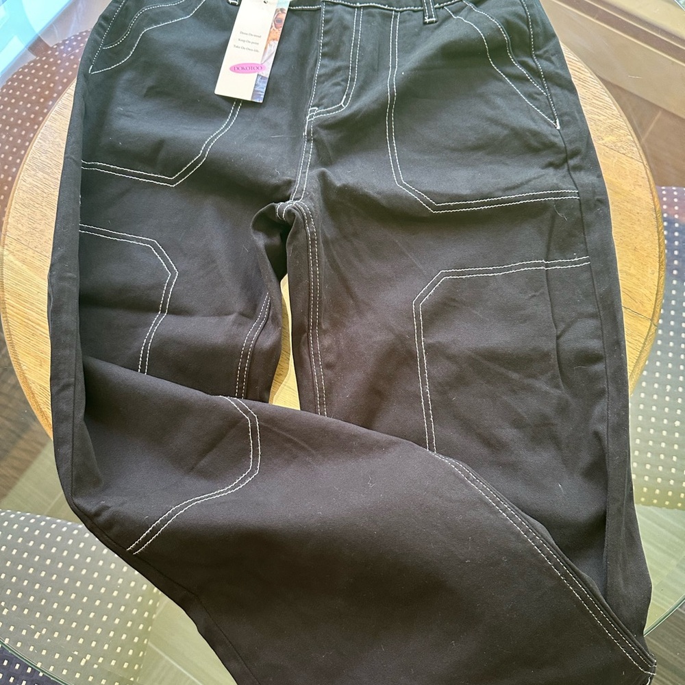 Black Wide-Leg Contrast Stitch Cargo Pants size 8 NWT - Picture 6 of 11